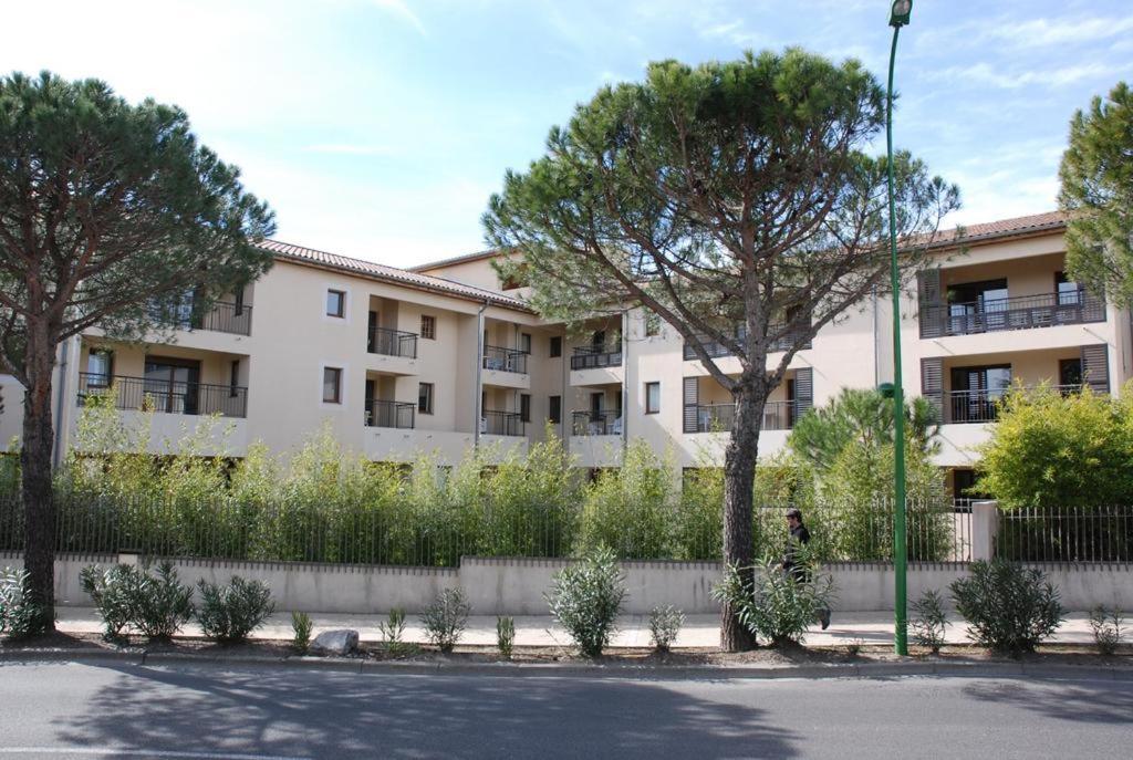 Appartement 3 Min A Pied Du Centre D'Uzes Parking Piscine Екстер'єр фото