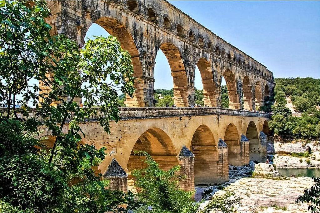 Appartement 3 Min A Pied Du Centre D'Uzes Parking Piscine Екстер'єр фото